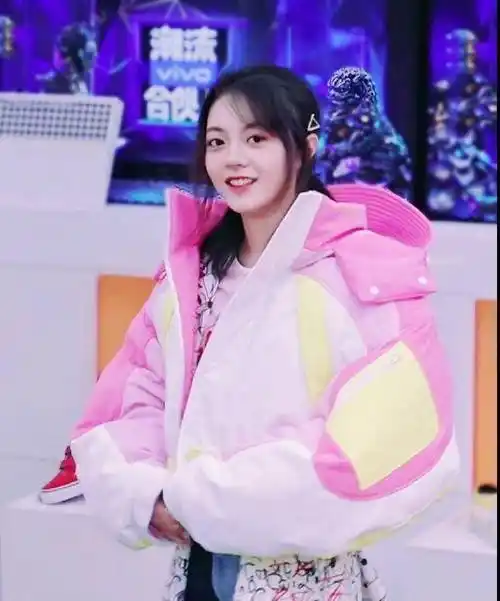 55亿票房影片女主,童星出身的赵今麦是如何做到的?_剧中_网友_搭档