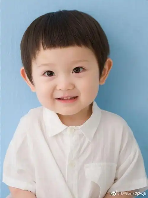 最帅气的三种小男孩发型,效果就是不一样,剪完真时尚-帅气2024小男孩