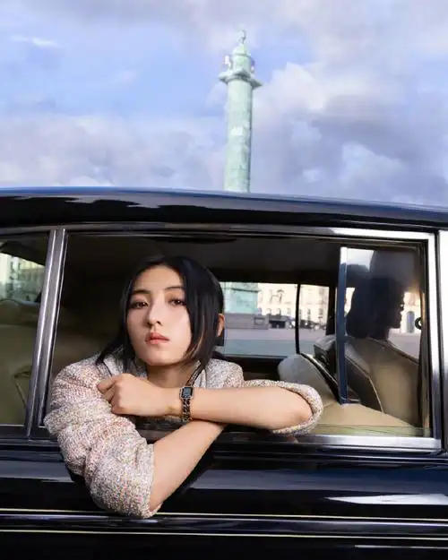 广告大片由inez & vinoodh掌镜,演员,品牌形象大使@张