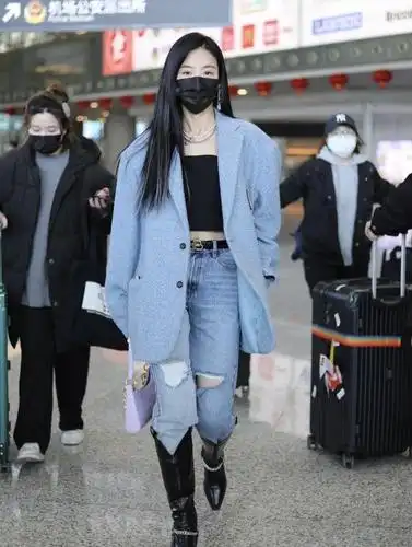 明星们最新出炉的机场照来啦俊男俏女齐齐上线你爱了吗