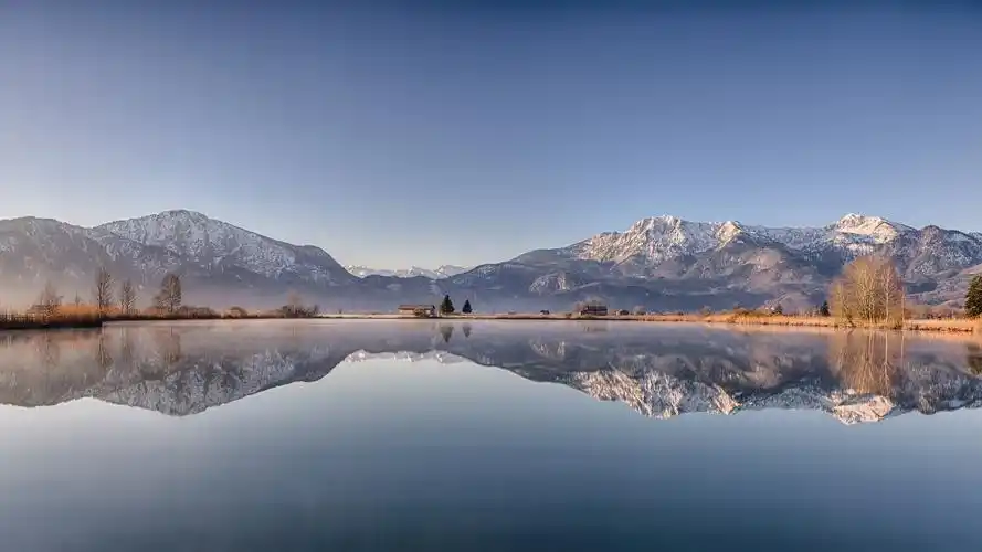 自然景观风景名胜巴伐利亚天空山湖水树木清晨美丽的风景桌面壁纸壁纸