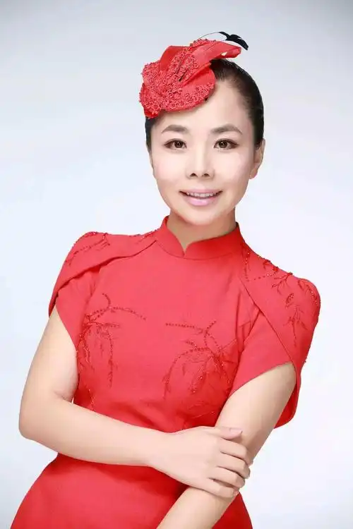 一个质朴的农村人王二妮