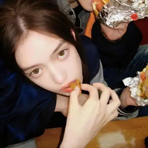 情侣头像| 撩一个钢铁直女是种什么体验|情侣_新浪新闻