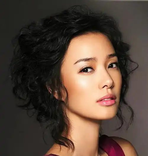 组图:孙泰英娇美熟女待嫁新娘