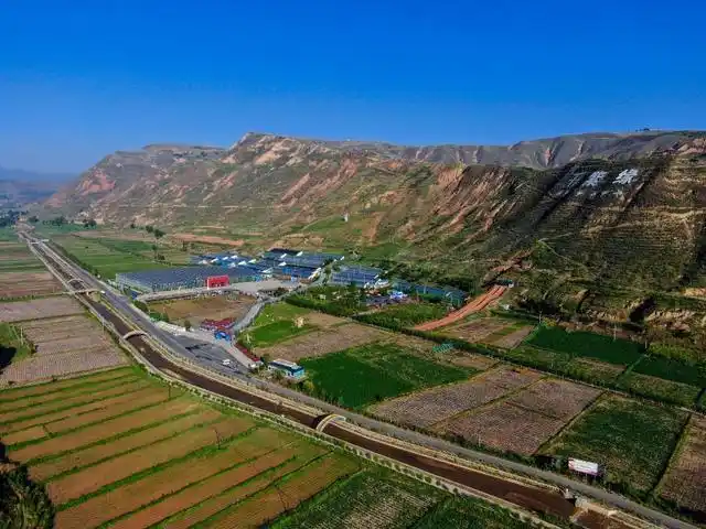 俯瞰青海千紫缘农业科技博览园.湟中区扶贫开发局供图