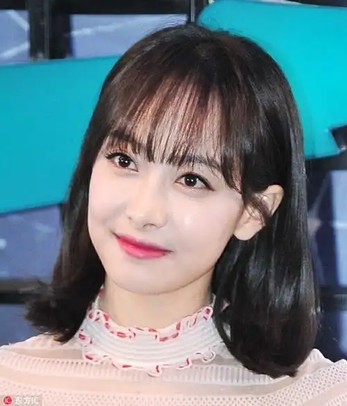 宋茜换了个刘海和唇色,就简直"嫩"到停不下来!