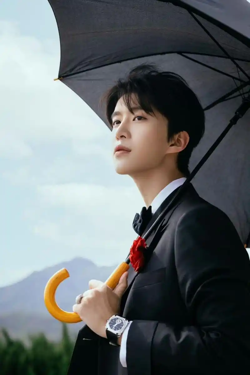 范丞丞刘雨昕后台打招呼#  家人们,谁懂啊,梦回潮流合伙人[流泪]两个