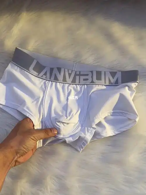 男生内搭的核心非这款白色男生内裤不可