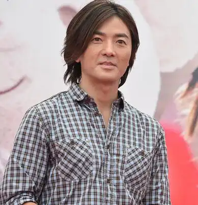 图郑伊健资料介绍唱歌演戏全面发展