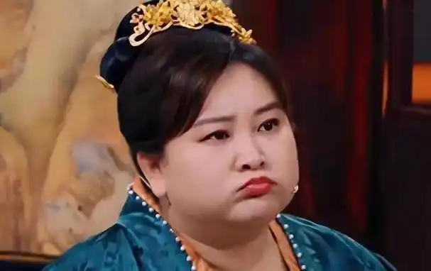 "失踪"半年后,暴瘦100斤的贾玲,打脸了多少流量明星?