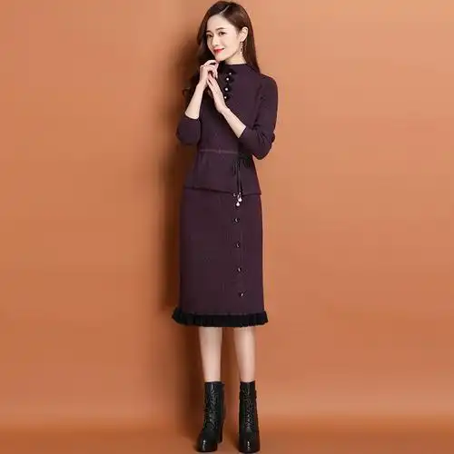 > > 春秋装2020年新款女裙子气质包臀裙套装两件套针织连衣裙女神范潮