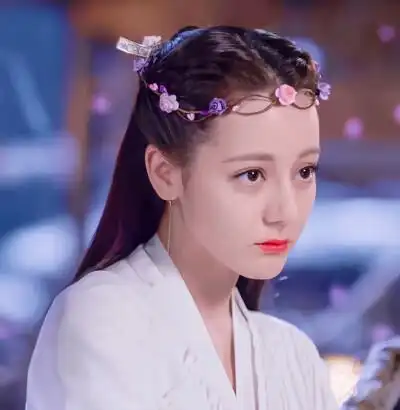 迪丽热巴三宫格三生三世