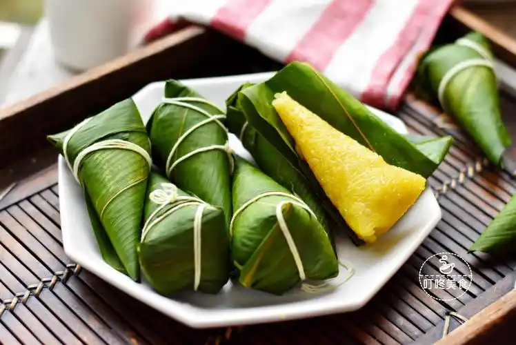 粽子怎样包法,粽子怎样包法好看