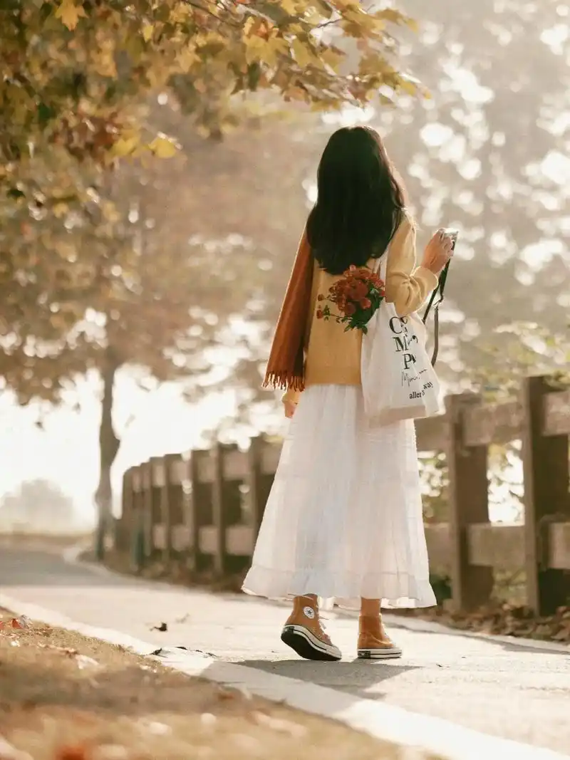 文艺风拍照|该不会只有我喜欢拍背影吧!