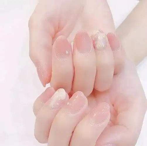 透明果冻色美甲夏季清凉必备