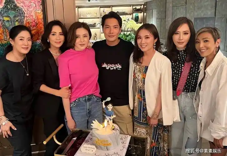 关之琳生活聚会照公开,一群姐妹都很会保养,名媛邱李茂琪露面_顾纪筠