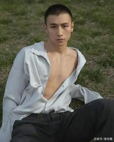 圆寸是型男的"标配":长得帅,练得壮,肌肉男撩到你了没?