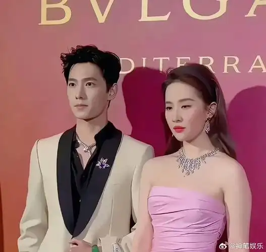 杨洋真的好帅呀