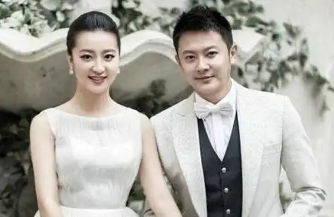 截止到2021年7月李晨没有妻子,没有结婚.