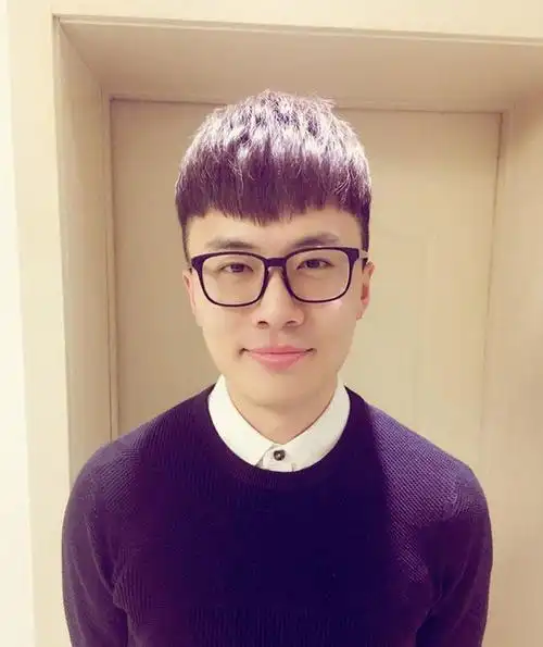 男生齐刘海两边铲掉短发发型大全酷帅难当