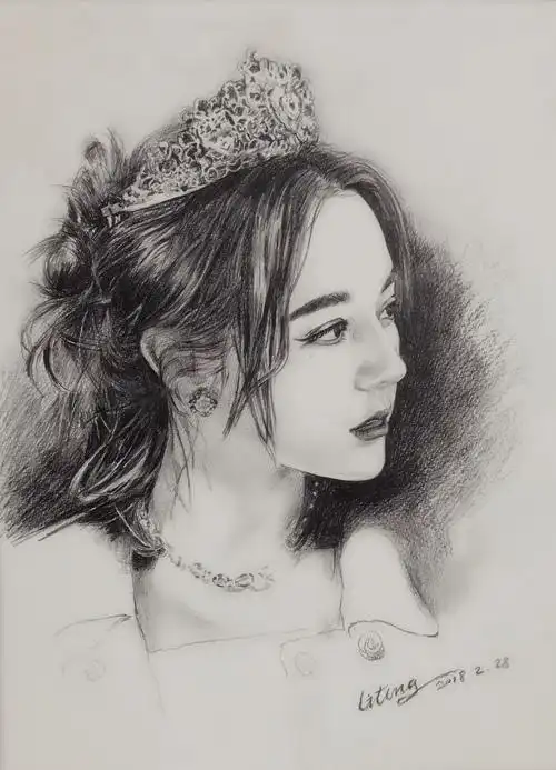 ltmuzi素描人物《迪丽热巴》