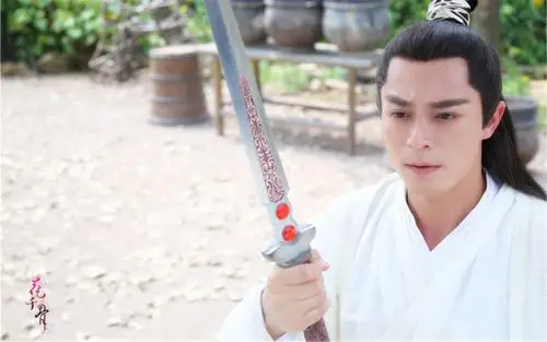 花千骨白子画扮演着霍建华唯美剧照图片桌面壁纸下载