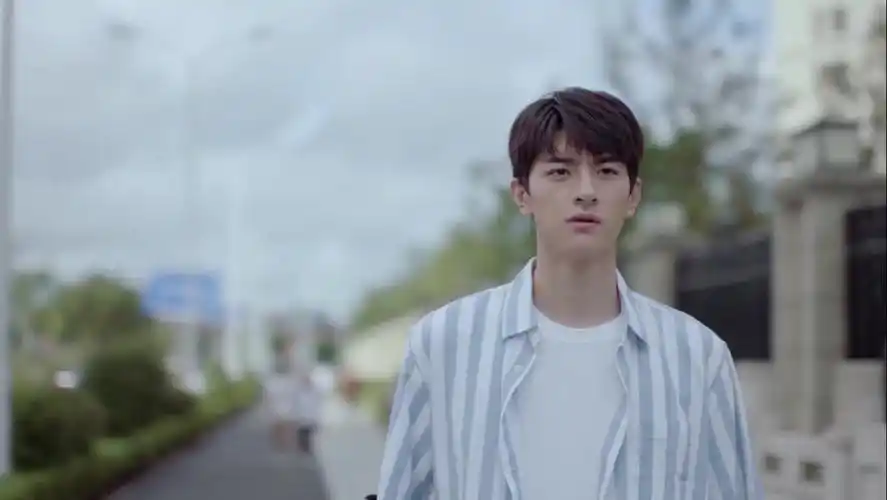 【林一】小时光18彩蛋:滑板少年顾未易(只要我滑的够帅,末末就能忘记