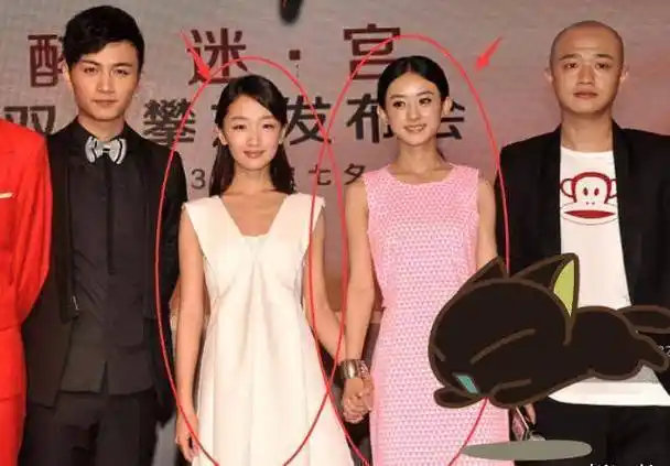 就连体重也是非常相近,周冬雨的体重只有90斤,而赵丽颖的体重是88斤