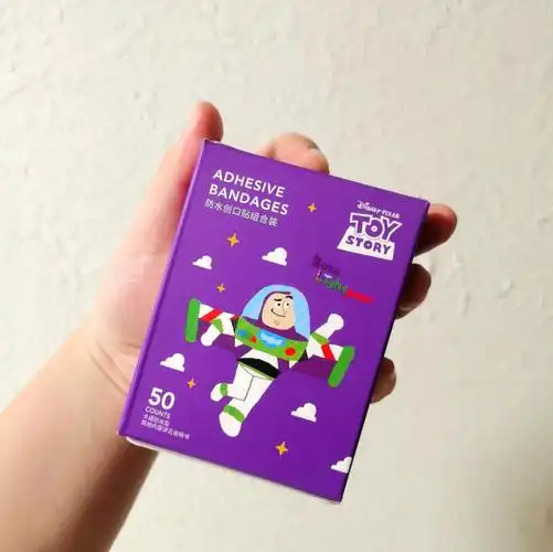 miniso玩具总动员创可贴