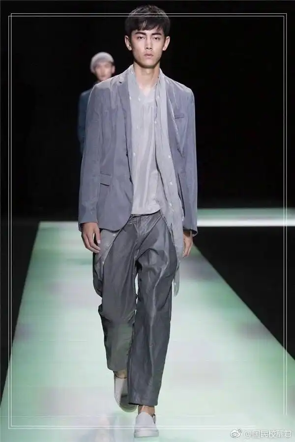 纪凌尘真人秀太逗比,而t台上他完全是另外一个人,高冷雅痞,超有魅力!