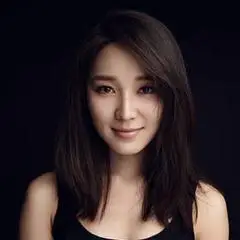 陈蓉 饰 刘亚男