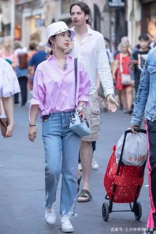 杨紫真实体重到底是多少?反正造型看着都很显瘦,95斤不能再多了