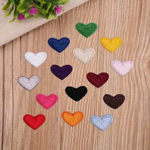 多色爱心满绣心形衣服装饰补丁贴贴布依绣刺绣布贴电脑绣花章时尚