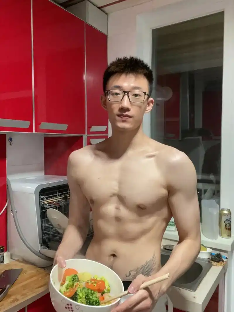 我说我练胸练背练腹肌练肩,你只说老公你腹毛性感… #宽肩窄腰 - 抖音