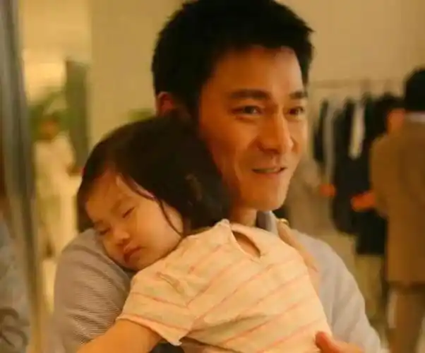 "模范爸爸"刘德华:为了女儿雇4个保镖3个保姆,每月花费41万