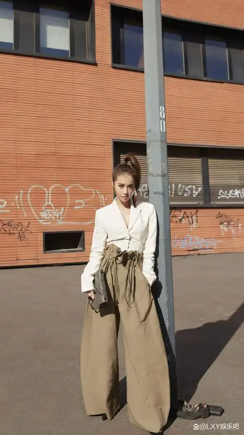 美女歌手蔡依林