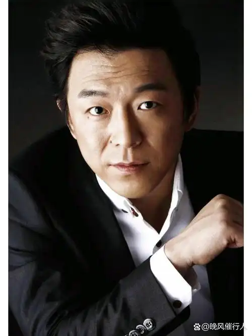 黄渤,中国影视界的璀璨明星,他.@晚风催行人的动态