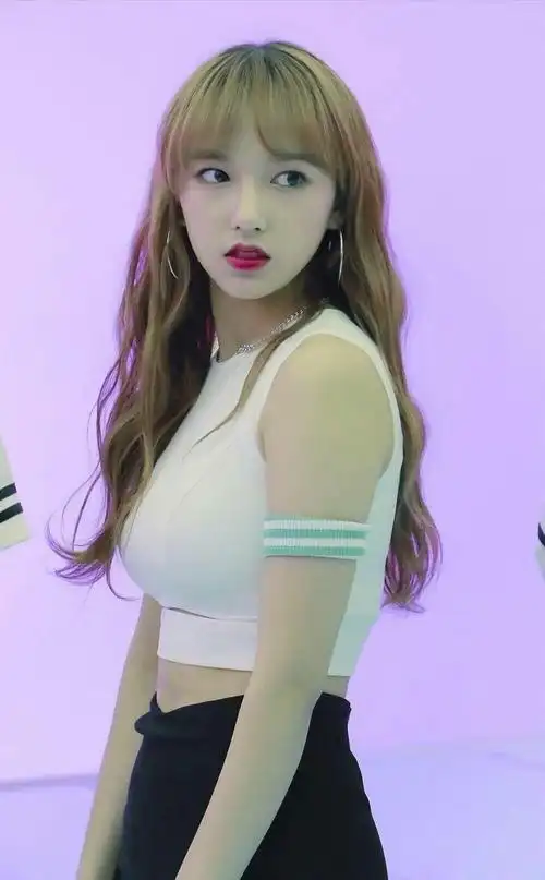 程潇现在好瘦啊