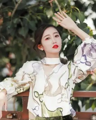 演员陈嘉男个人资料   她会是下一个张小斐吗