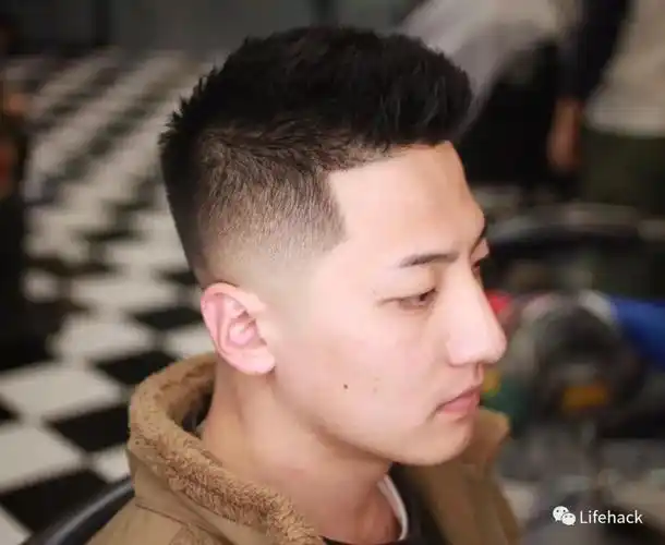 2020亚洲男士发型流行趋势,毛都竖起来了_男生