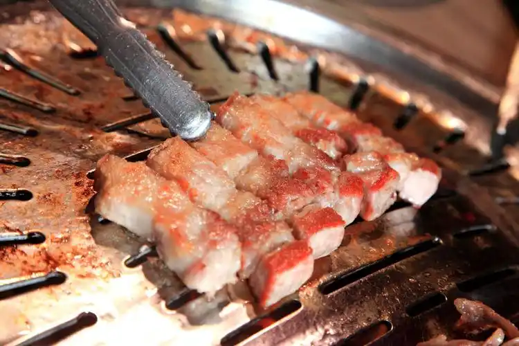 韩国辣酱烤五花肉