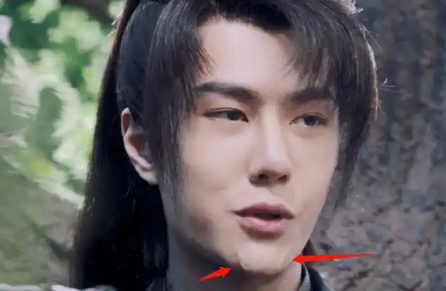 王一博,真的别演戏了!整容痕迹在镜头下暴露了无数次_鼻子_鼻梁_电影