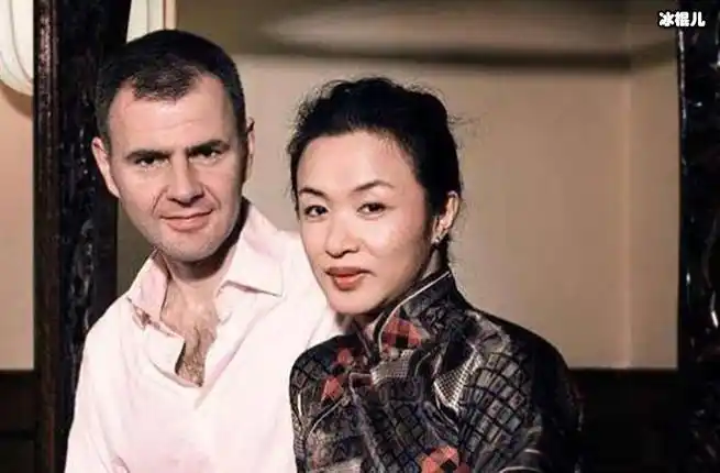 金星个人资料被扒还是男儿身的时候妻子是谁