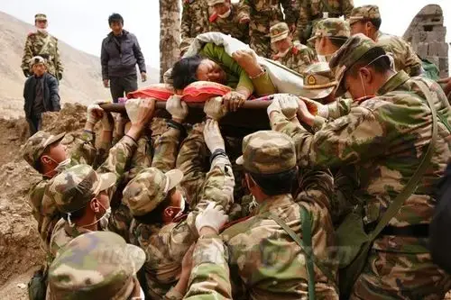 纪实4.14青海玉树大地震(四)