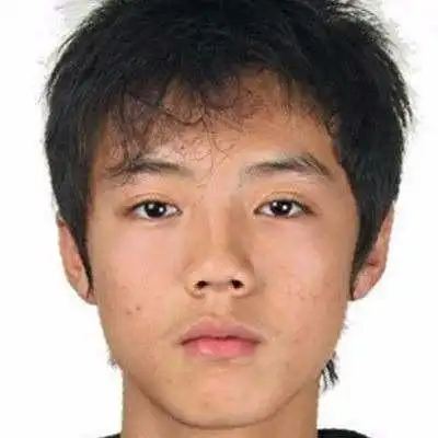 "国民闺女"关晓彤看到鹿晗的这些照片后大笑,鹿晗称要删掉