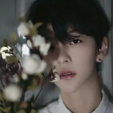 痞帅痞帅的ins风男头最新合集_男生头像_美头网