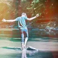 唯美男生森系背影头像;真庆幸我爸找了我妈这么个好媳妇