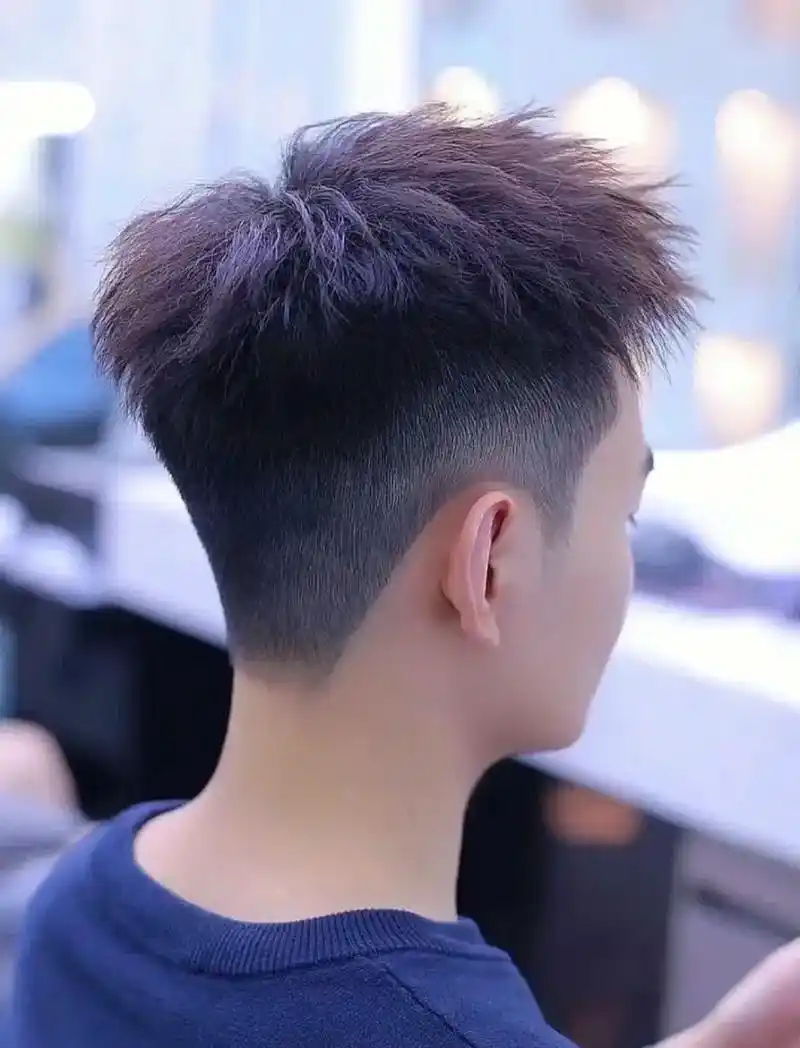 男士前刺摩根烫.