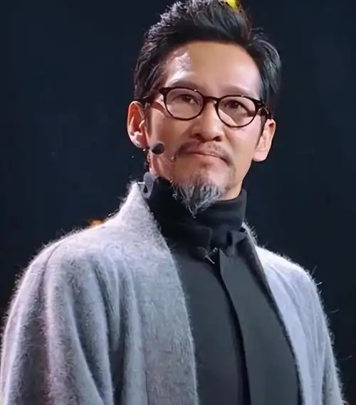 深扒之下,终于知道王劲松的底气是哪里来的