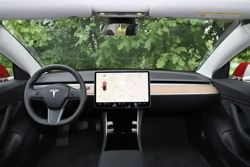 特斯拉model 3:一款可以投资未来的车